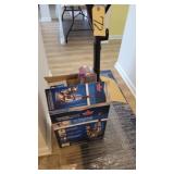 BISSEL LIGHTWEIGHT CARPET CLEANER