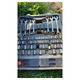 Tool set, impact wrenches