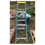 6 ft blue ladder