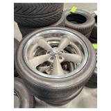 Staggered Billet Specialties Wheels 18”/20”