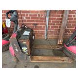 Raymond Model 8210 Deka D -Series 24V 9AMP Electric Pallet Jack