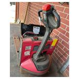 Raymond Model 8210 Deka D -Series 24V 9AMP Electric Pallet Jack
(non-functional)