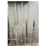 Ax & Tool Handles & Extension Pole