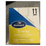 BioGuard 5-Way Water Test Strips: For Pool and Spa, Case Box