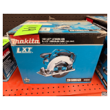 Makita 18V LXT 6-1/2' Circular Saw XSS02Z Lithium-Ion Cordless | Tool Only