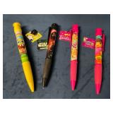 4 Jumbo Novelty Pens Featuring SpongeBob, Star War