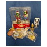 Lot: Ceramic Birchcroft Thimbles, Holiday Gecko Or