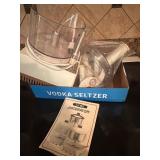 Acme Juicerator with Accessories and Manual