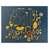 Costume Jewelry With Various Pieces in Mixed Desig