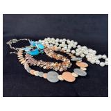 Necklaces in Mixed Materials and Lengths