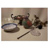 Box Lot of Miscellaneous Decorative Items