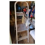 Folding Aluminum Step Ladder