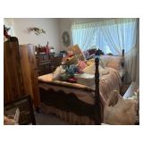 Full Bedroom Room Lot With Furniture and Déc