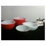 Pyrex Bowls