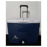 Rubbermaid Cooler