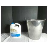 Waterproof Sealant and Bucket