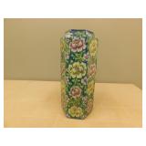 Decortive vase - 15' high Decortive vase - 15' high