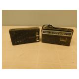 2 vintage portable radios - un-tested 2 vintage portable radios - un-tested