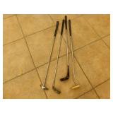 Various right handed golf putters Various right handed golf putters