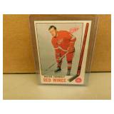 1969-70 Topps Wayne Connelly #60 Hockey Card