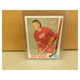 1969-70 Topps Gordie Howe #61 Hockey Card