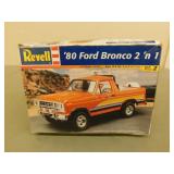 1984 Ford Bronco 1:24 model kit