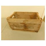 Schwepps drink wooden crate  12X19X10