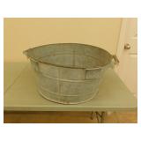 Vintage galvanized steel wash tub 24 in dia