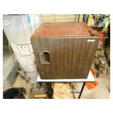 Mini Fridge - 17 x 18 x 19    Tested   No Contents