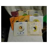 Gee Gees lot of 8 x 45 rpm