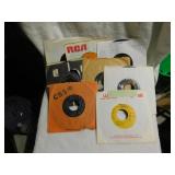 Elvis Presley 8 x 45 rpm