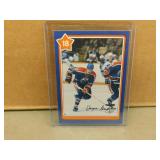 1982-83 Neilson Wayne Gretzky #18 Hockey Card