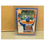 1982-83 Neilson Wayne Gretzky #22 Hockey Card