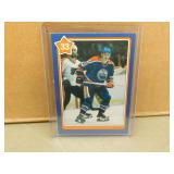 1982-83 Neilson Wayne Gretzky #33 Hockey Card