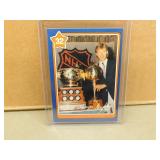 1982-83 Neilson Wayne Gretzky #32 Hockey Card