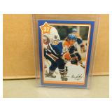 1982-83 Neilson Wayne Gretzky #37 Hockey Card