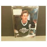 Sept 1990 Beckett Hockey Issue #1 Gretzky Cover