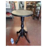 ANTIQUE WOODEN SIDE TABLE /  PLANT STAND