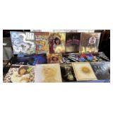 16 PCS ASSORTED VINTAGE RECORD ALBUMS / ASSORTED