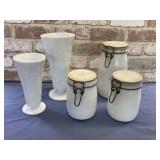 SELECTION OF ASSORTED WHITE GLASSWARE INCLUDING