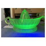 VINTAGE VASELINE GREEN GLASS JUICER