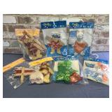 7 VANDERBEAR WEAR & MUFFY COLLECTION