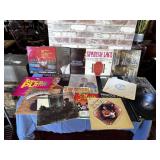 18 PCS ASSORTED VINTAGE RECORD ALBUMS / ASSORTED