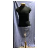 MALE DISPLAY DRESS FORM W/ ADJUSTABLE METAL