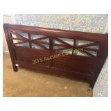 Queen Size Headboard with Railing Frames