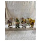 Lot of 8 1973 Pepsi Looney Tunes Glasses