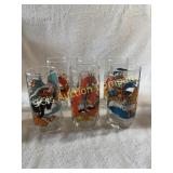 Lot of 6 1990 Bugs Bunny Glasses