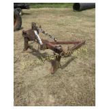 Long MFG. Vine Lifter