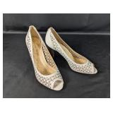 Sz 6.5 Ivanka Trump White Peep Toe Pumps
