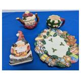 (4) Christmas Ceramic Decor Set